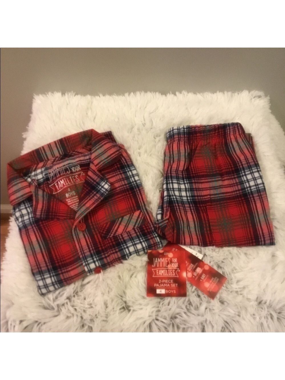 Boys pjs size 4 NWT top and pants